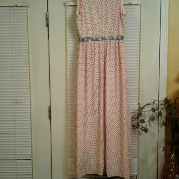 Gibson & Latimer Orange Black Geometric Maxi Dress - Picture 7 of 8